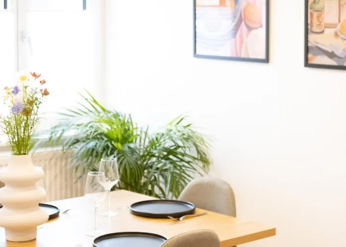 Frankfurt Hub Apartman *