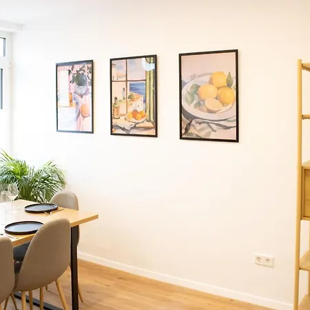 Apartment Frankfurt Hub *