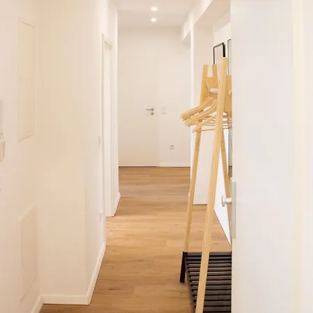 Frankfurt Hub Apartment